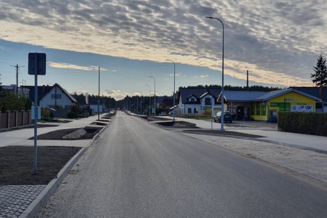  „Rozbudowa drogi powiatowej nr 1451G na odcinku przez miejscowość Kębłowo o długości ok. 850 m”