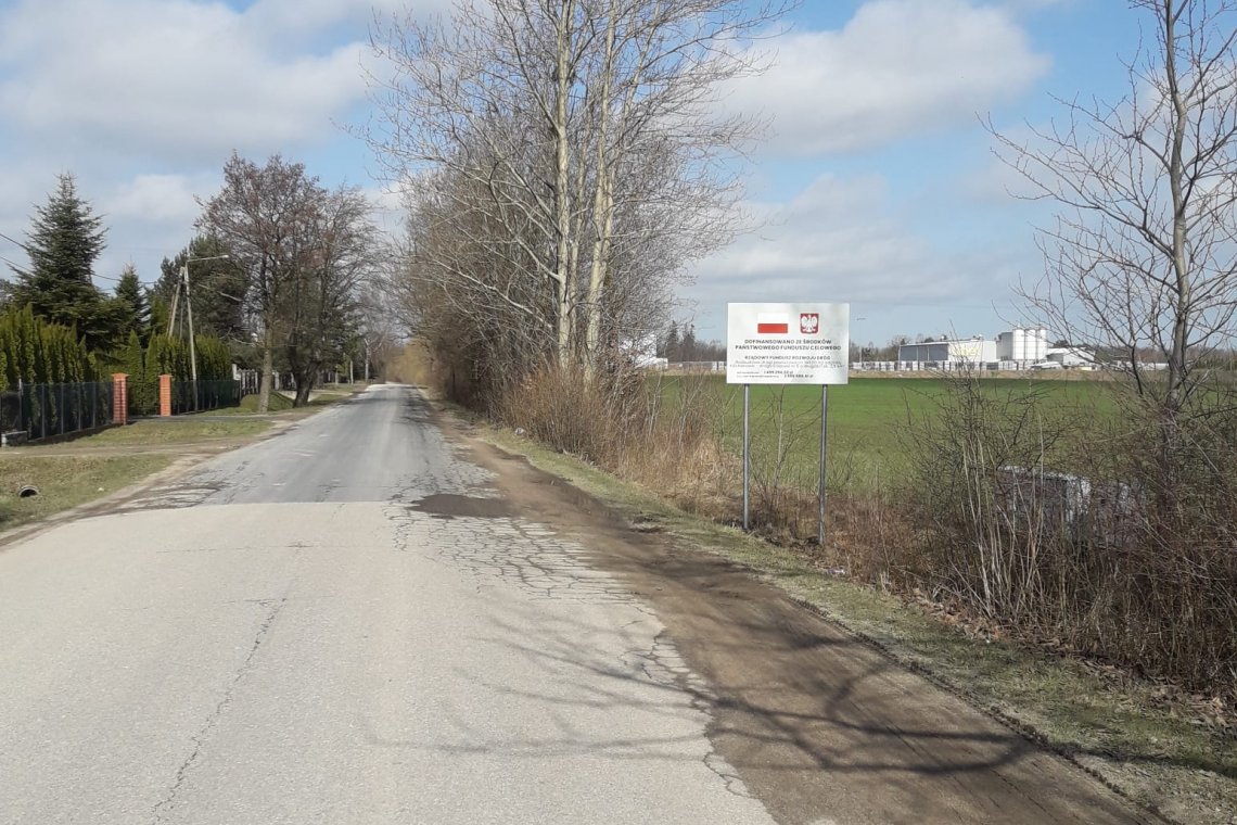  „Rozbudowa drogi powiatowej nr 1452G na odcinku Kochanowo – droga krajowa nr 6 o długości ok. 2,5 km”