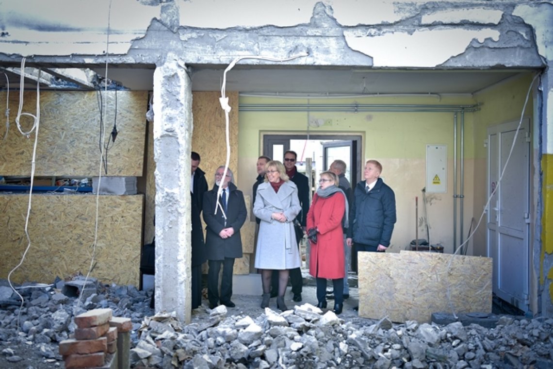 Rozpoczęcie prac budowlanych w Powiatowym Zespole Szkół Policealnych w Wejherowie